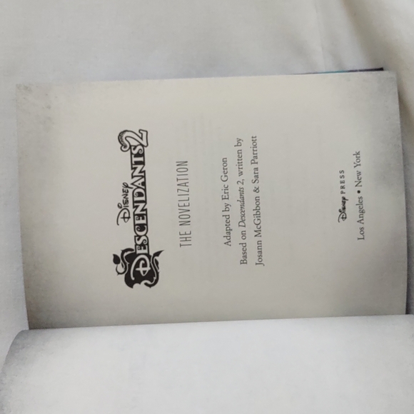 Disney Descendants 2 hardcover book - Picture 5 of 5